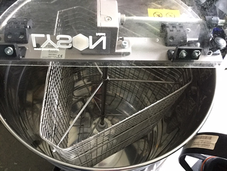 Honey extractor
